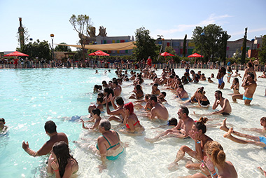 Cinepiscina 14